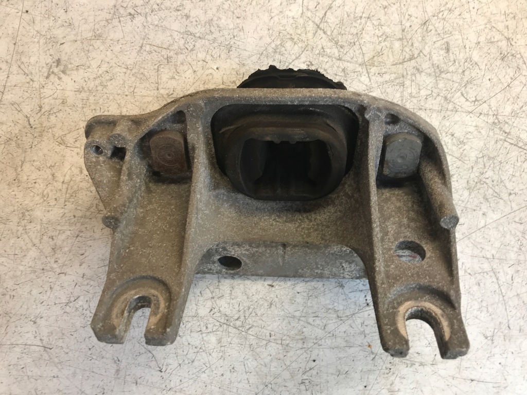 фото №3, Кронштейн двигуна smart forfour 453 ii a4532400009