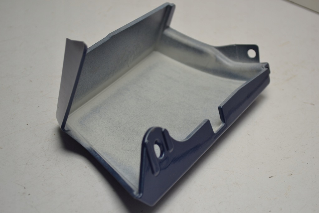 фото №8, Mercedes w414 vaneo молдинг pod фара задня права