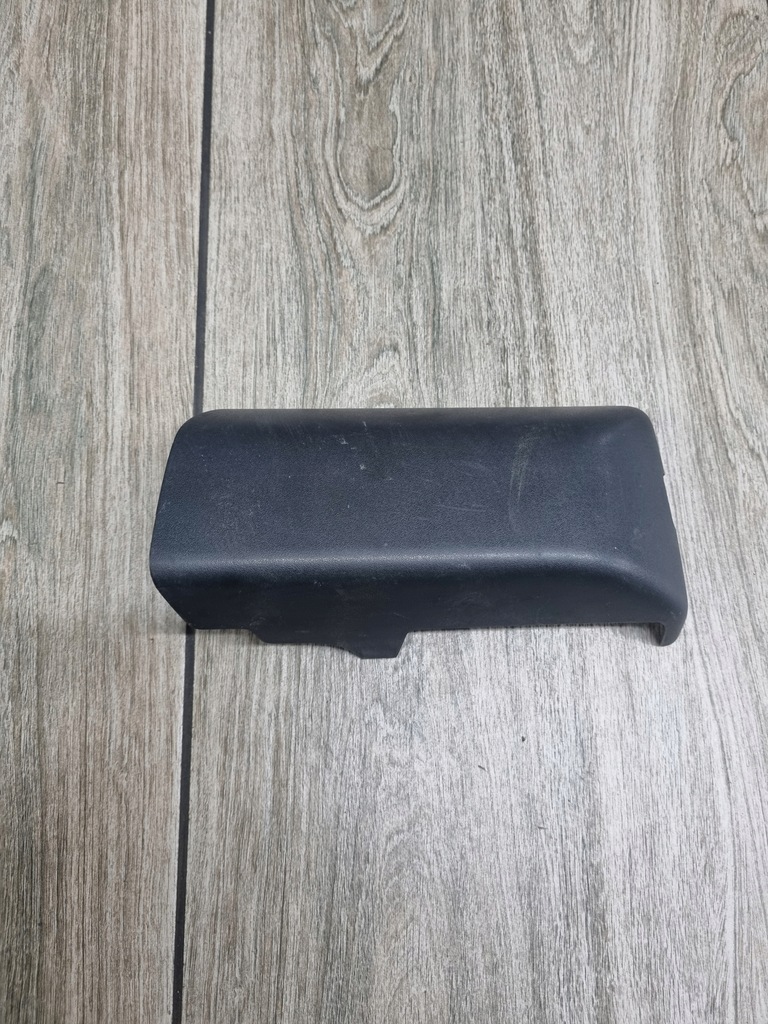 фото №1, Заглушка права захист кронштейн спойлер даховий оригінал volvo fh 4