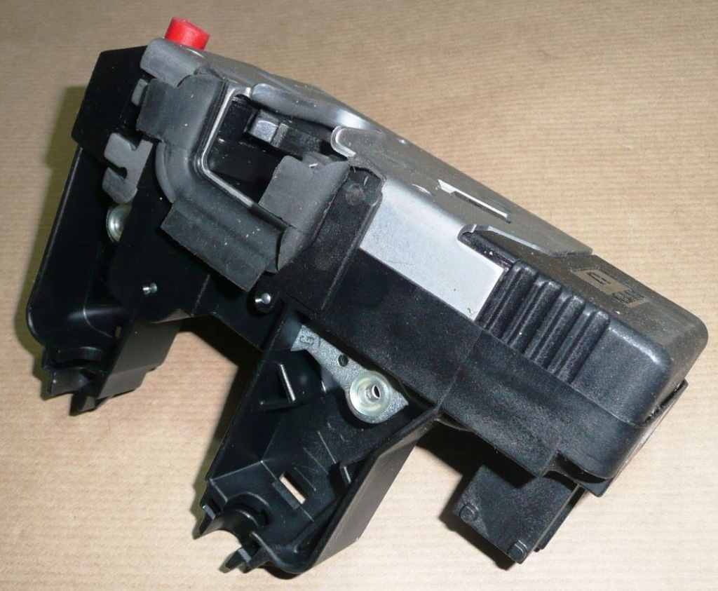 фото №3, Замок дверь przes. r trafic ii 3 pin ren 8200020186