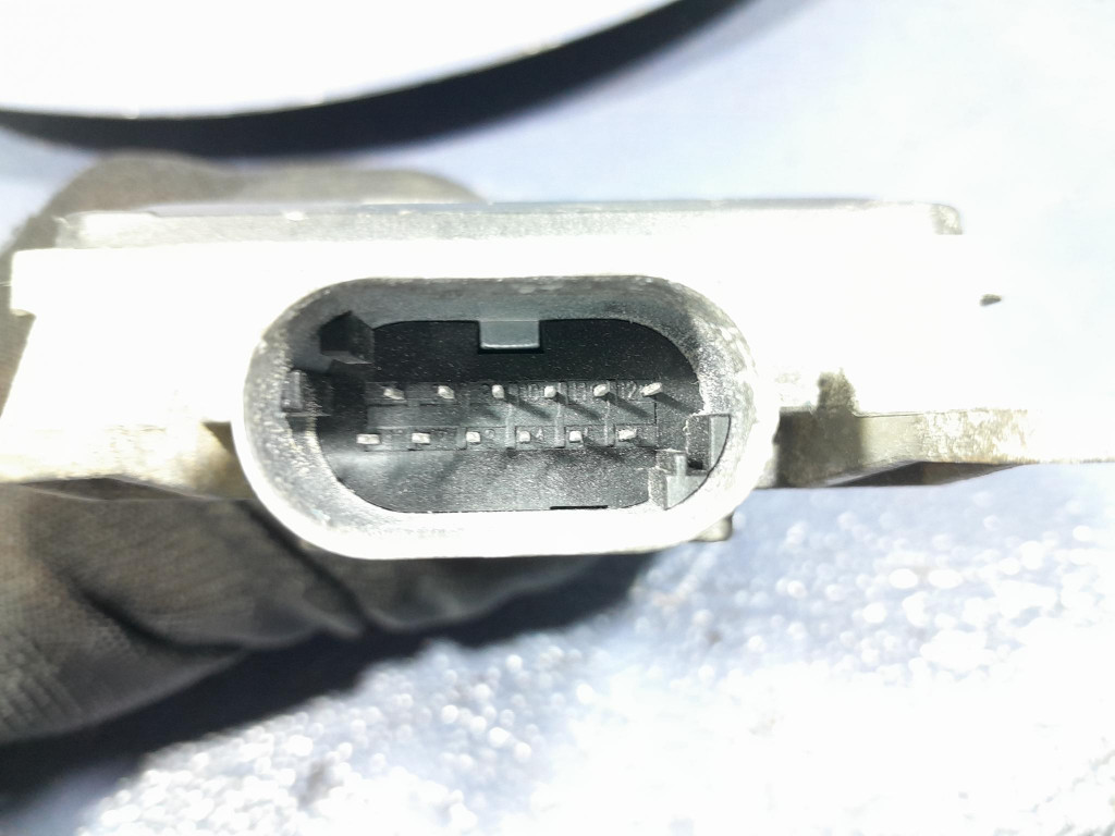 фото №4, Audi q7 4l радар ассистент поперечина движения задняя правый 4l0910566c