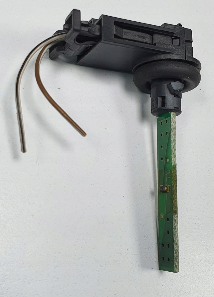 Купить Датчик температуры внутренней vw golf iv 4b0820539