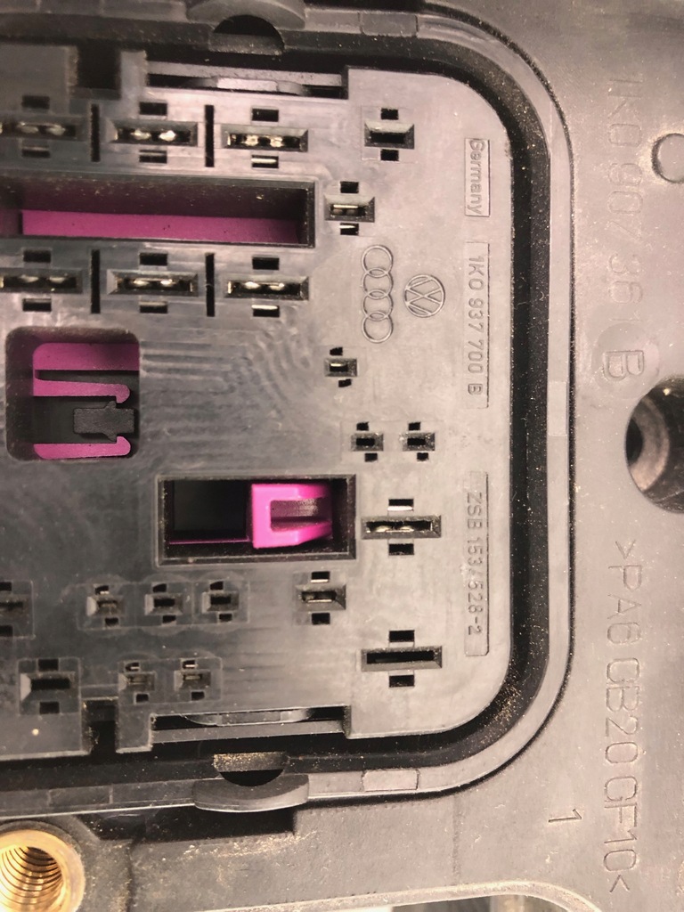 фото №7, Vw seat skoda audi основа коробка запобіжників 1k0907361b