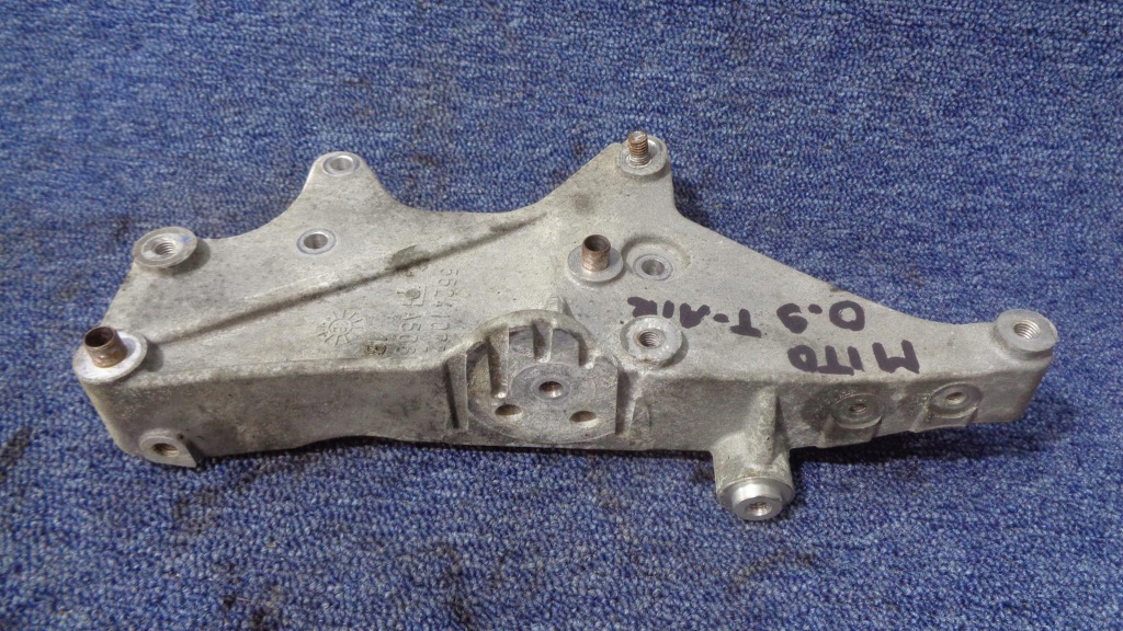 фото №3, Кронштейн двигателя 55241072 alfa romeo mito 0.9 t-air