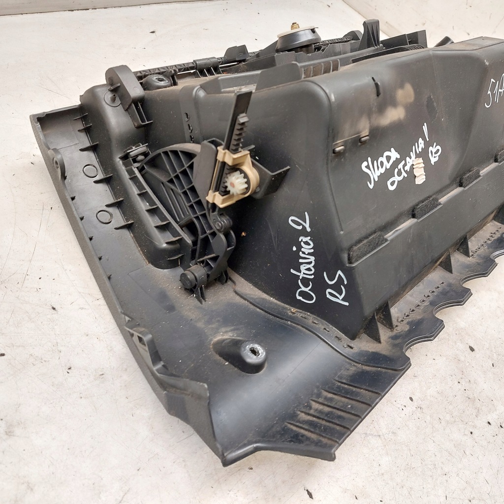 фото №12, Skoda octavia ii 2 kombi rs бардачок пассажира