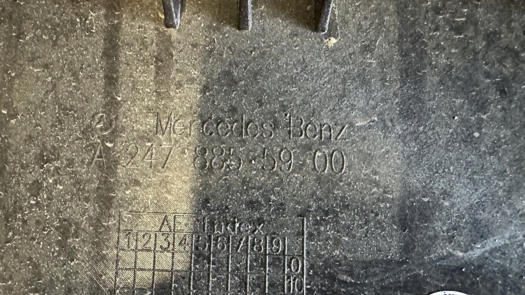 фото №12, Mercedes защита плита pod бампер a2478855900 b klasa 247 lift