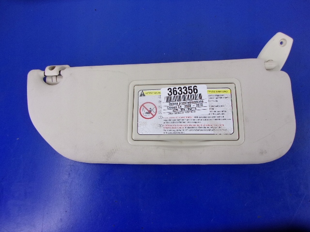 фото №1, Citroen c4 чохол сонцезахисна права козирок