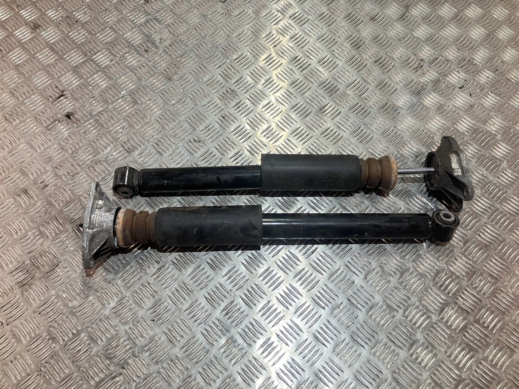 фото №1, Амортизатор задняя bmw 1 f40 m135i 2.0i xdrive 5a35904