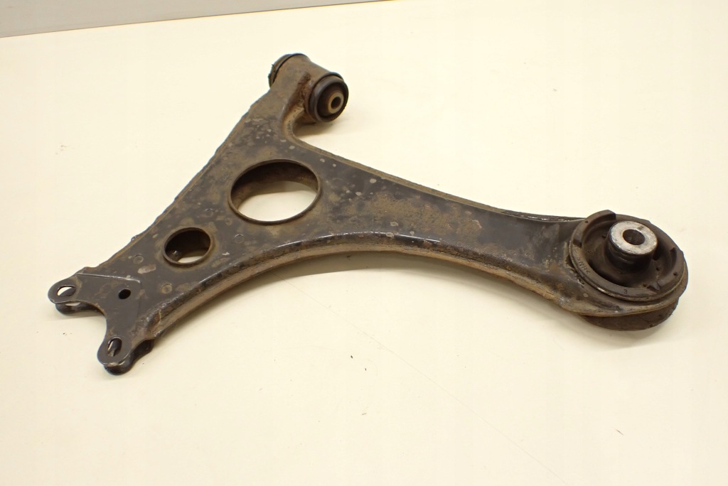 Купити Важіль перед передній правий mercedes w168 a klasa