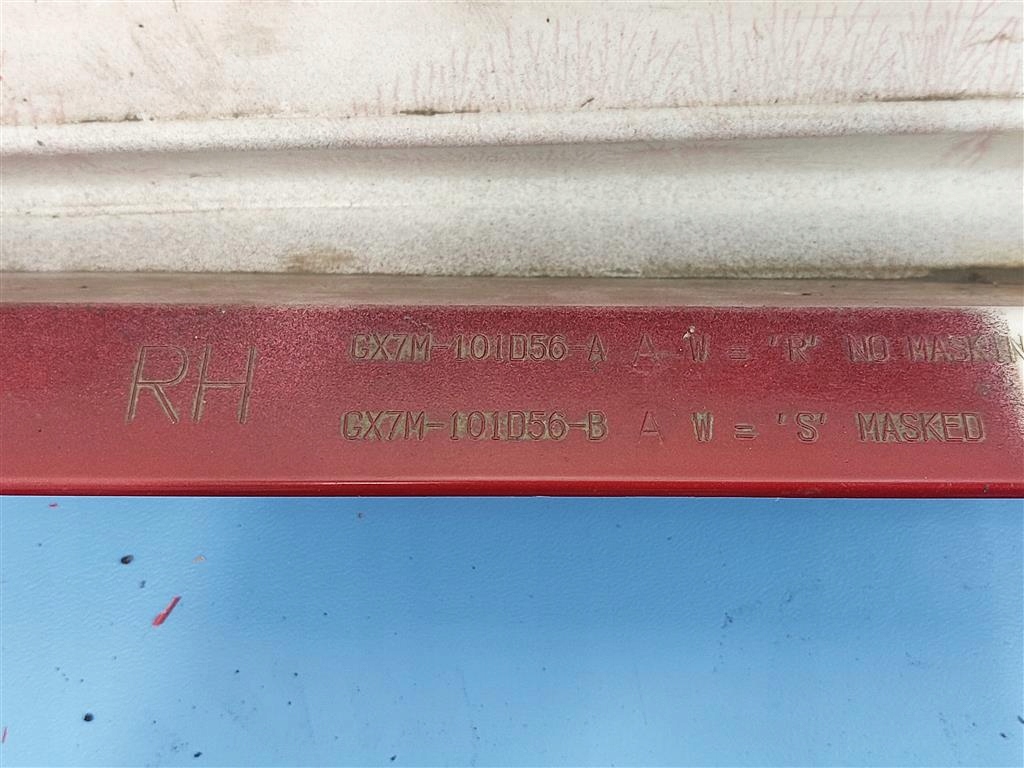 фото №11, Молдинг порог наружная правая jaguar xe x760 r-sport 15-19r firenze red