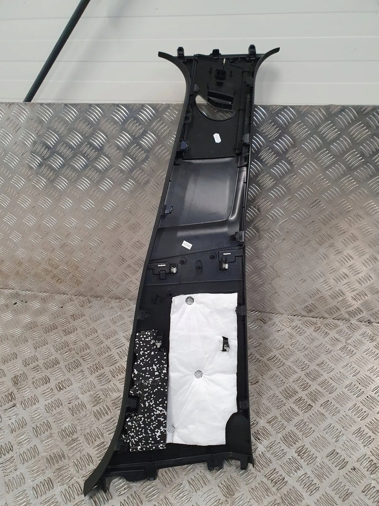 фото №6, Renault megane e-tech 2022-2024 захист обшивка стійка b ліва dół góra