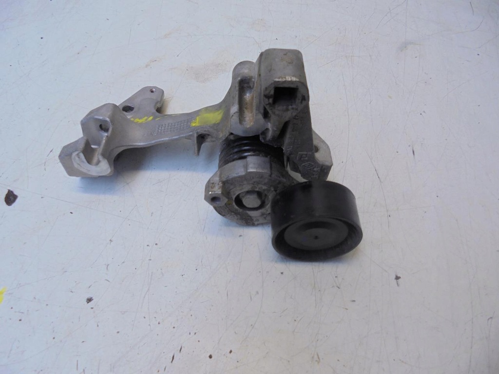 фото №3, Кронштейн ролик натягувач sandero stepway 0.9 tce