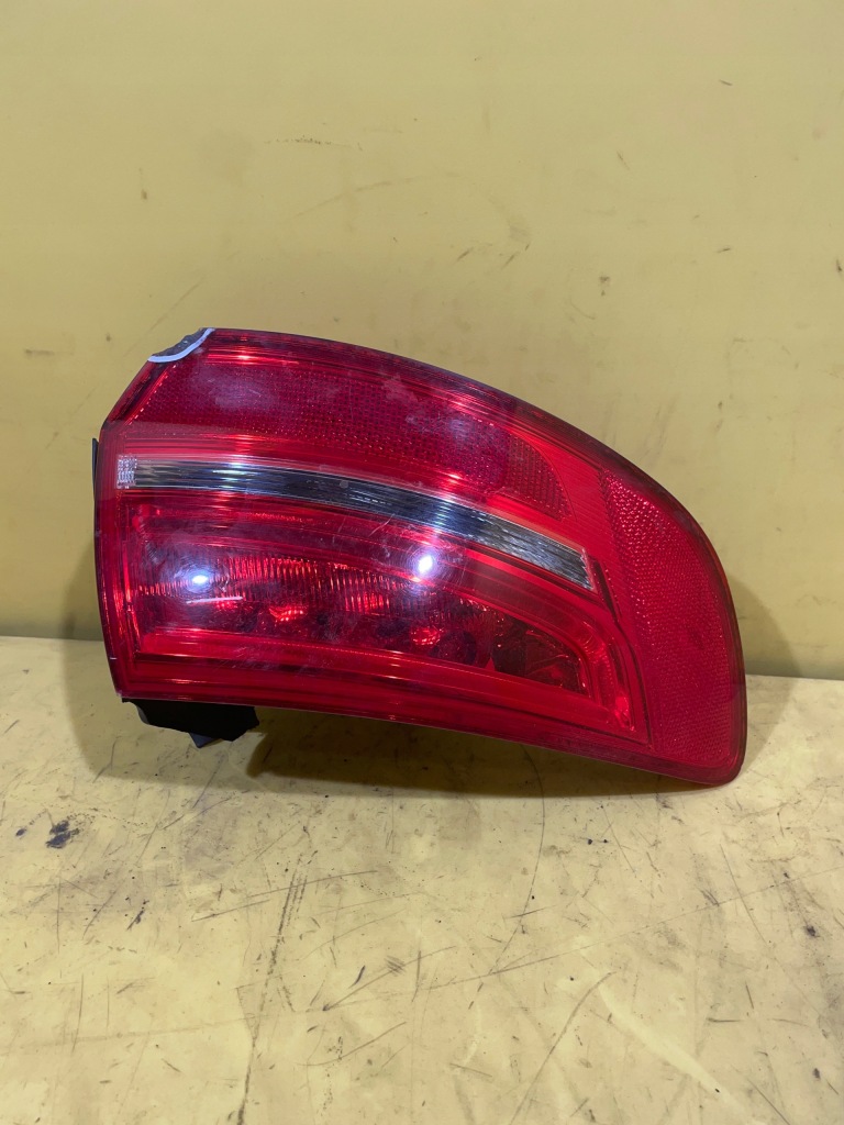 фото №1, Audi a3 8p - ліхтар/фара - лівий задня - 8p4945095e24s