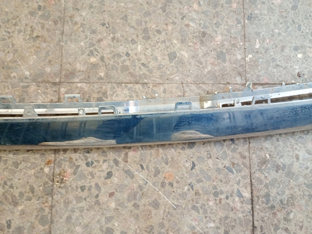 Купити A1678850306 середня молдинг бампера хром нижня mercedes gls 167