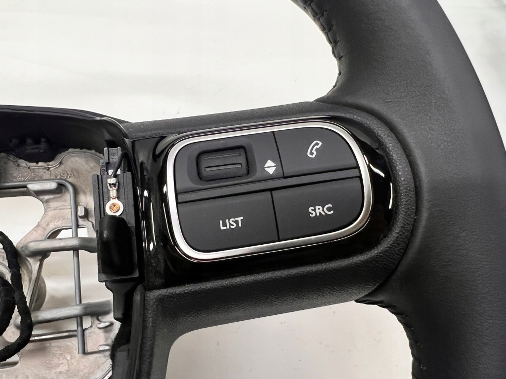 фото №8, Citroen c3 aircross воздуховод кожаный 98118752zd