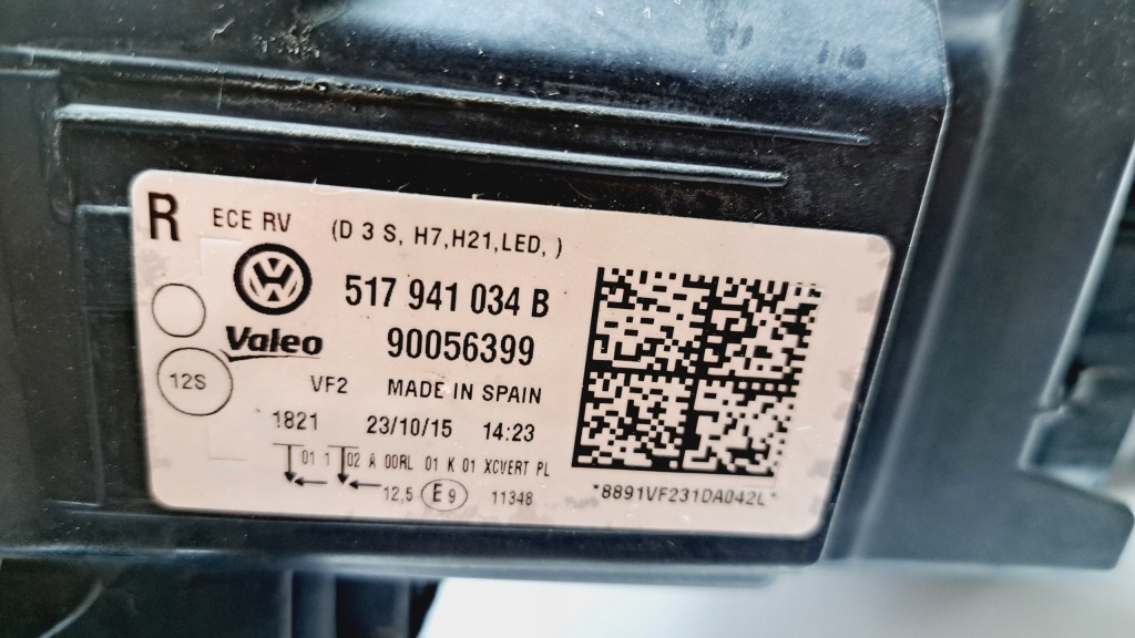 фото №12, Vw golf vii sportsvan лампа правая ксенон led 517941034b