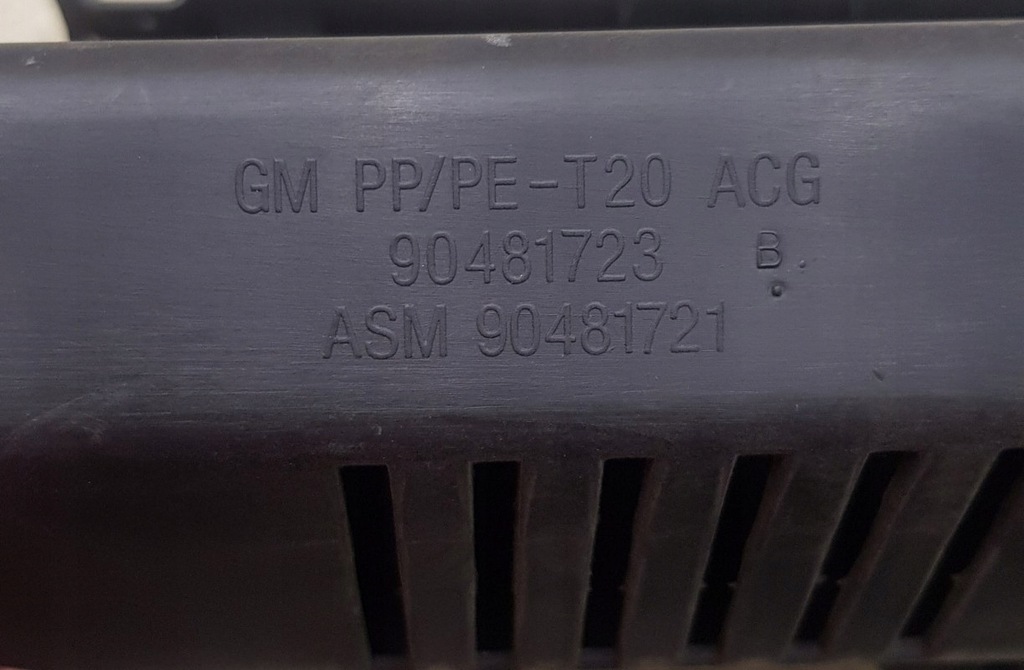 фото №6, Бардачок панели пассажира opel tigra a