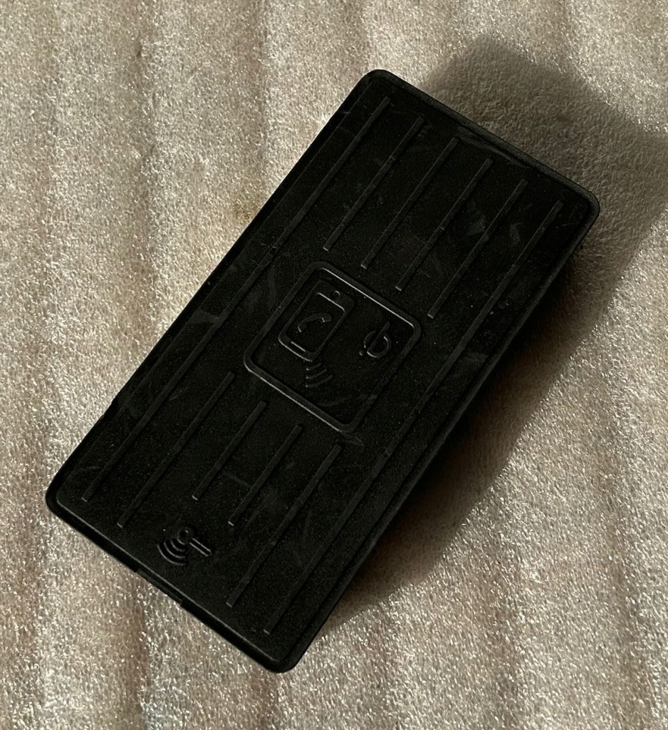 фото №1, Зарядное устройство индукционная audi 4k0035502b