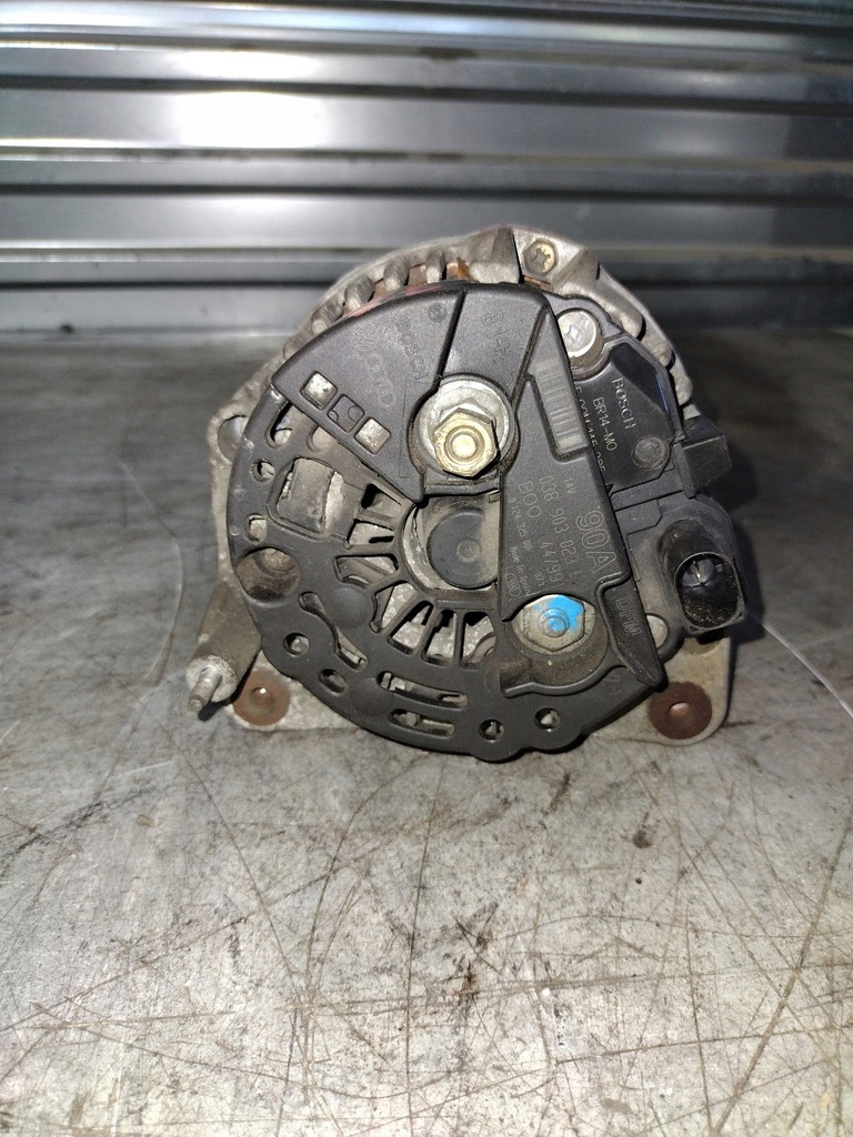 фото №6, Генератор 038903023l vw golf iv