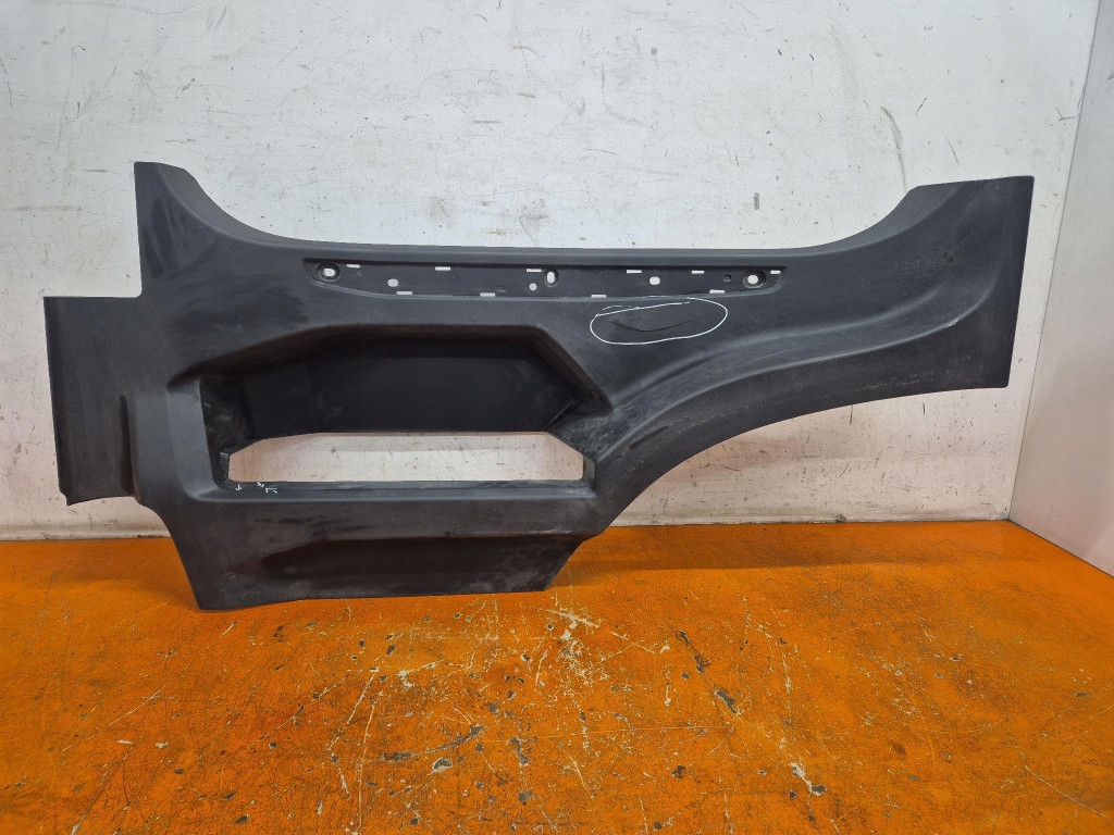 фото №1, Scania r 17- подножка левый подножка 2418447