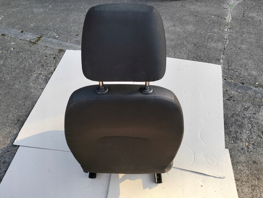 фото №8, Сидіння правий перед пасажира skoda rapid liftback