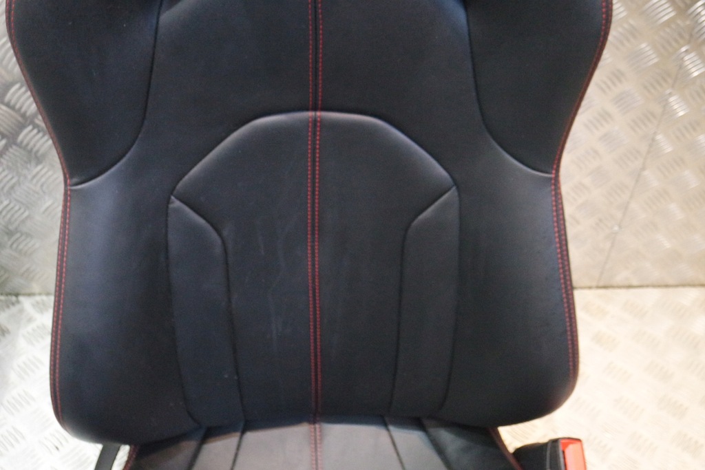 фото №7, Сиденье сиденья ferrari f8 tributo кожа czerwona nic