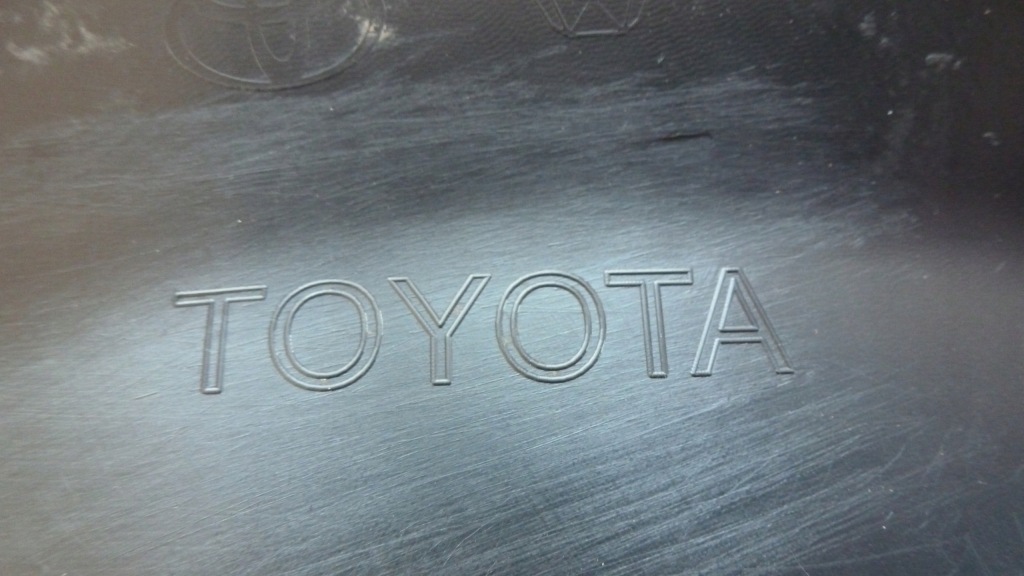 фото №8, Toyota yaris молдинг крила задня лівий 75606-k2011