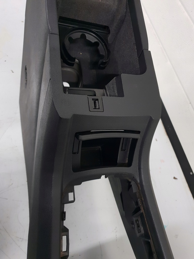 фото №8, Citroen c5 iii x7 10r підлокітник шкіра