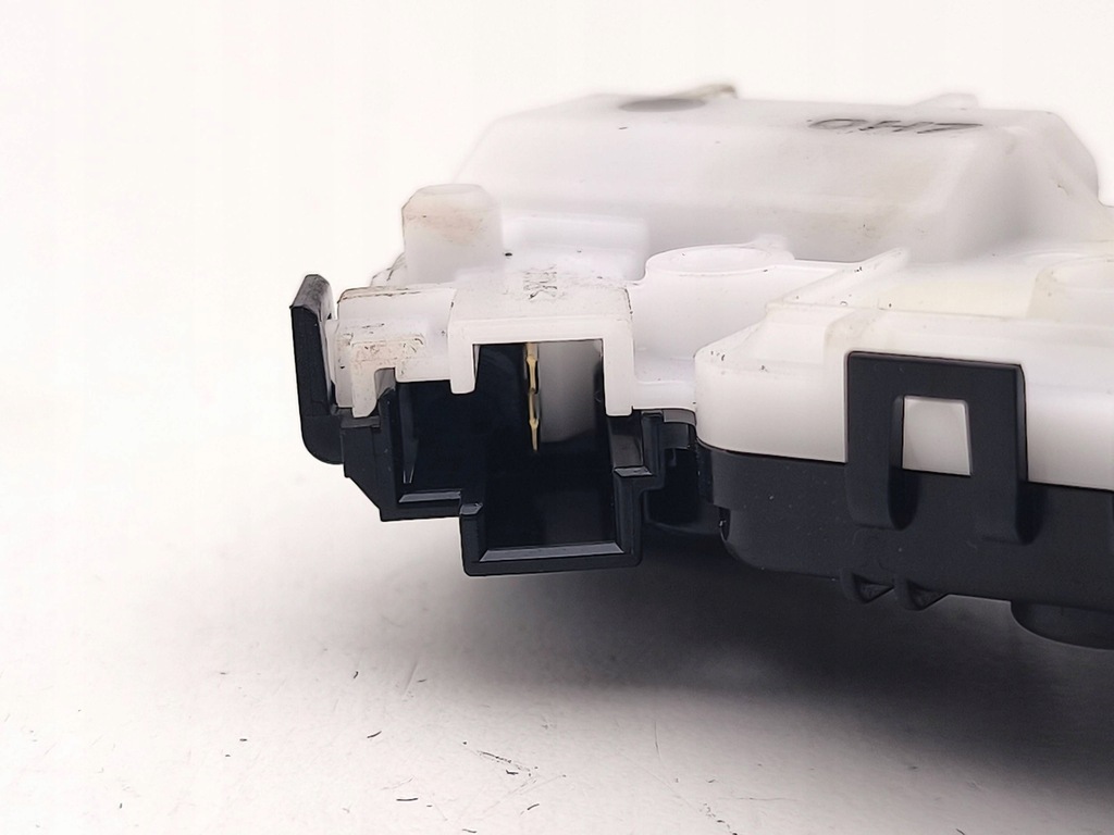 фото №10, Lexus rx 450h 2020 привід кришка заливної пального