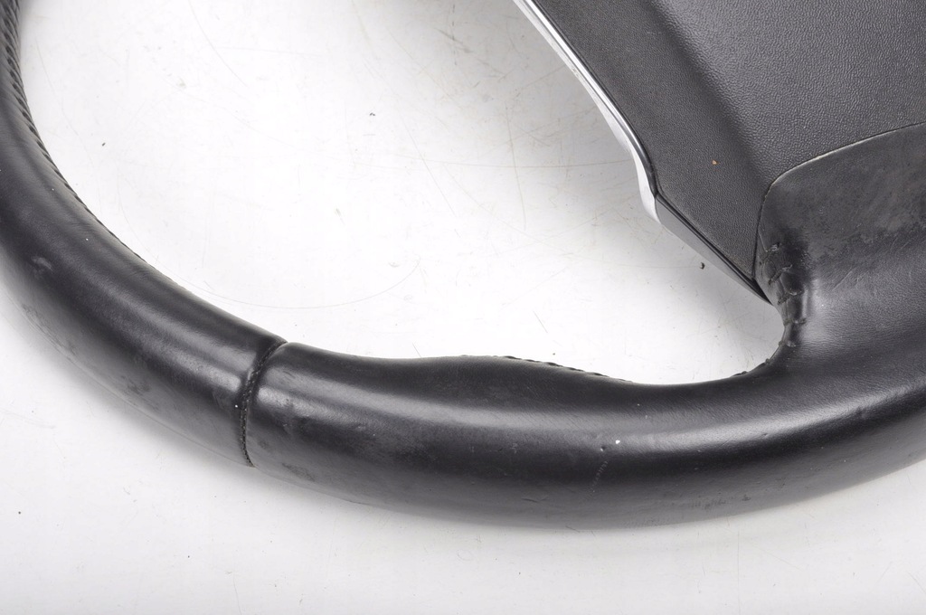 фото №13, Volvo v40 ii v60 s60 ii xc60 i воздуховод кожаный