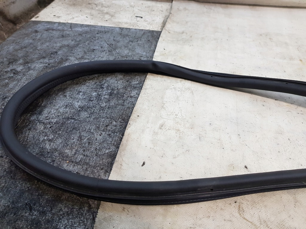 фото №7, Прокладка двері правий перед skoda fabia iii kombi 19r. 6v0867366h