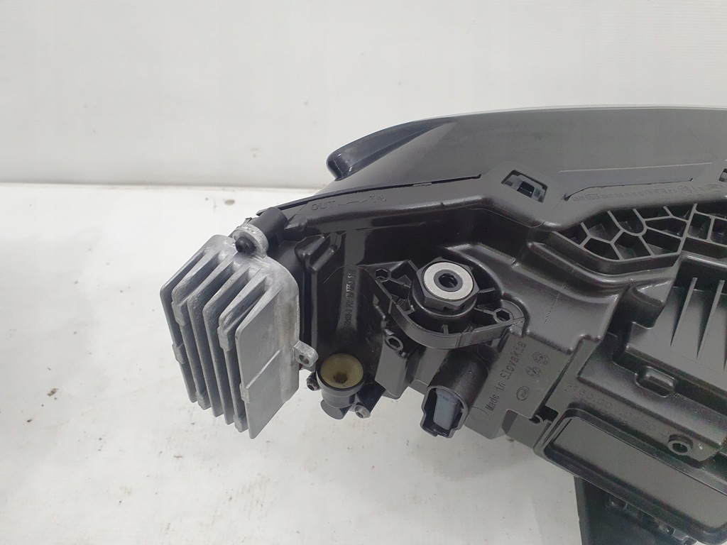 фото №8, Skoda superb 3 iii 3v1 lift full led левая перед