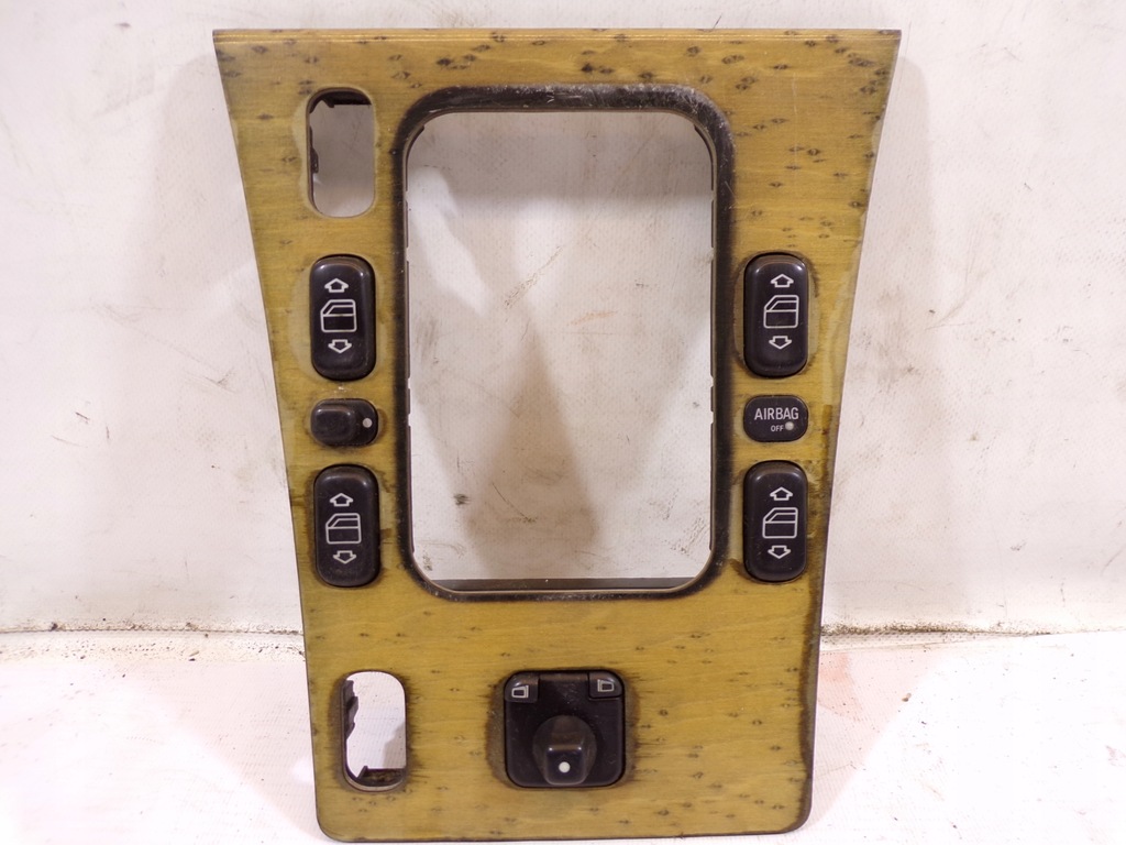 фото №1, Dekor рамка захист домкрата mercedes w210 1