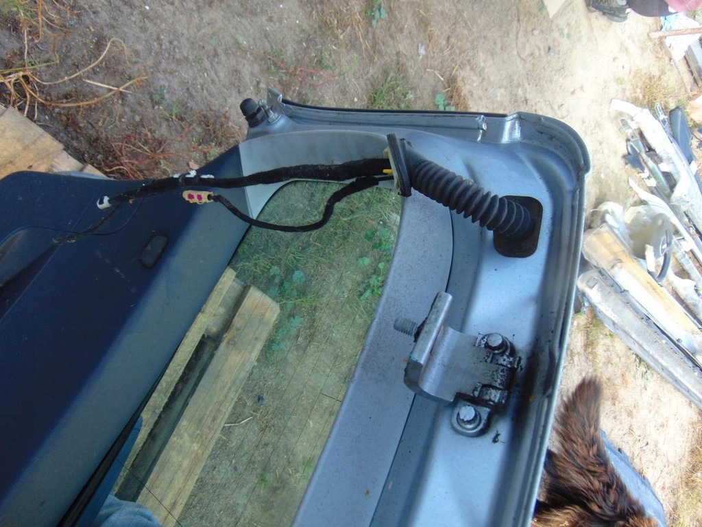 фото №11, Крышка багажника задняя стекло vw golf v