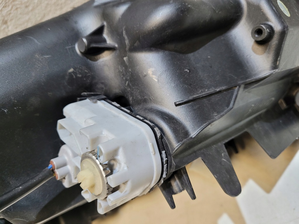 фото №12, Лампа левый перед lexus nx 200t 300h full led