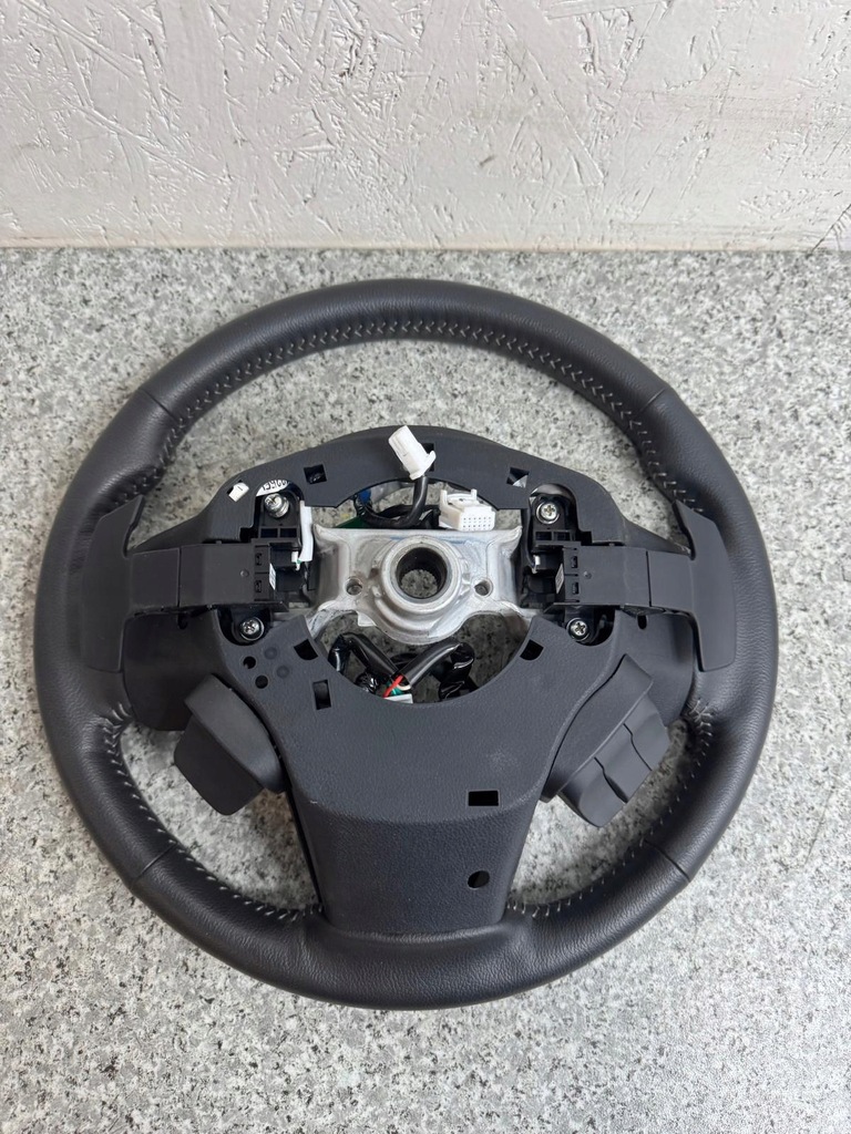 фото №10, Воздуховод мультифункция subaru forester v 2019-2023 лепестки переключения кожа