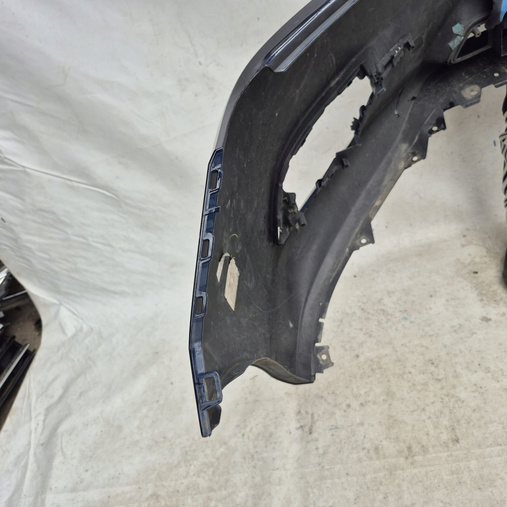 Купить Mazda 3 iii рестайлинг  16-18 бампер перед передний pdc