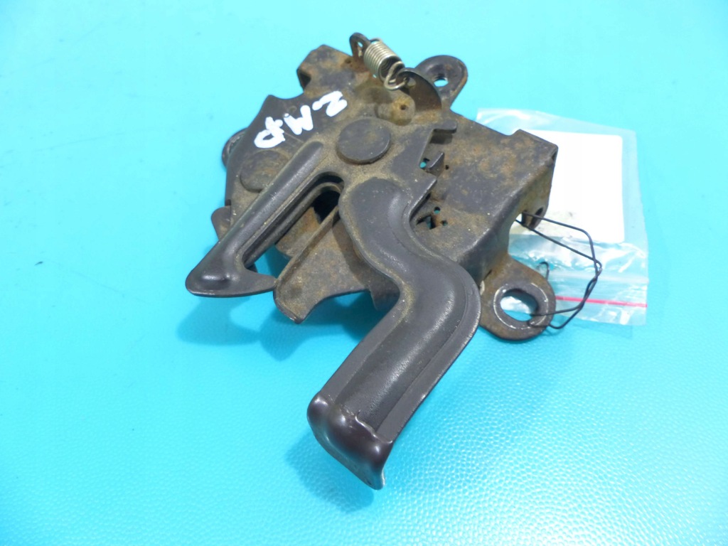 фото №1, Замок капот засов toyota yaris ii 2