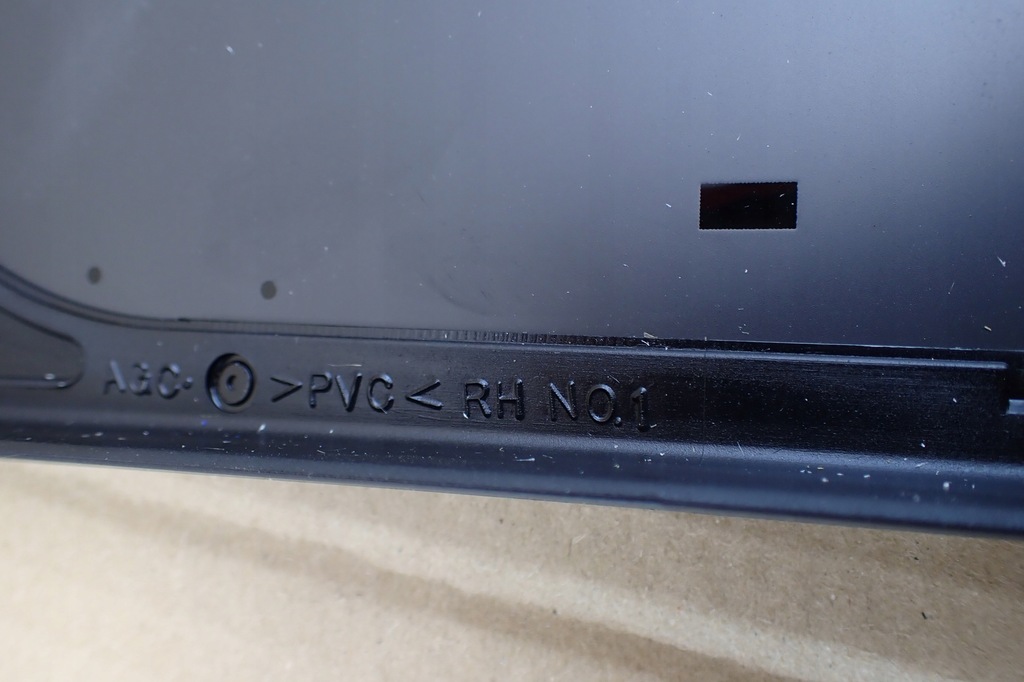 фото №9, Стекло правая боковая кузовная toyota corolla cross 2021- nowa rh