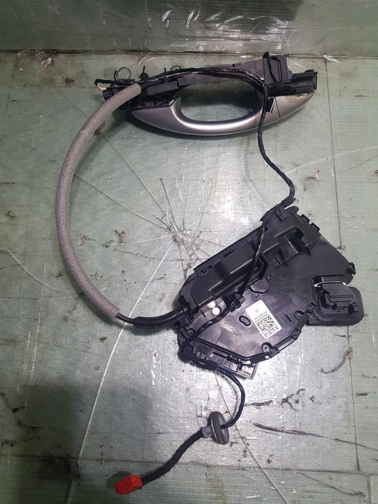 фото №4, Ручка замок двері правий задня vw arteon