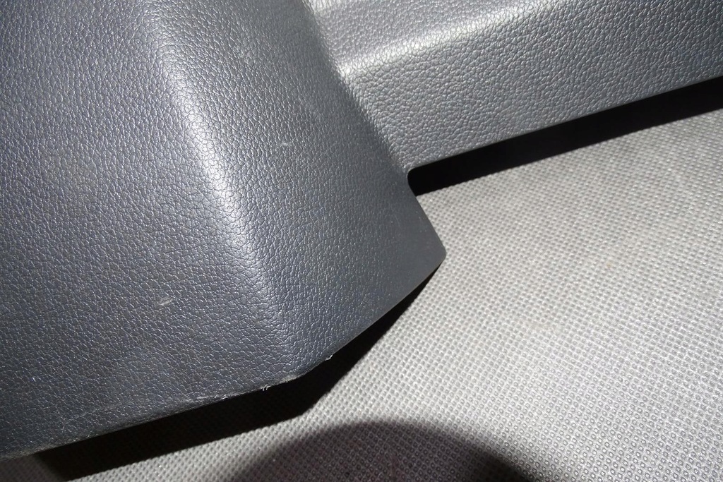 фото №10, Skoda fabia iii kombi оббивка кришки багажника