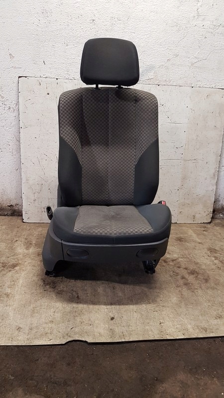 фото №1, Сиденье правый перед renault megane ii