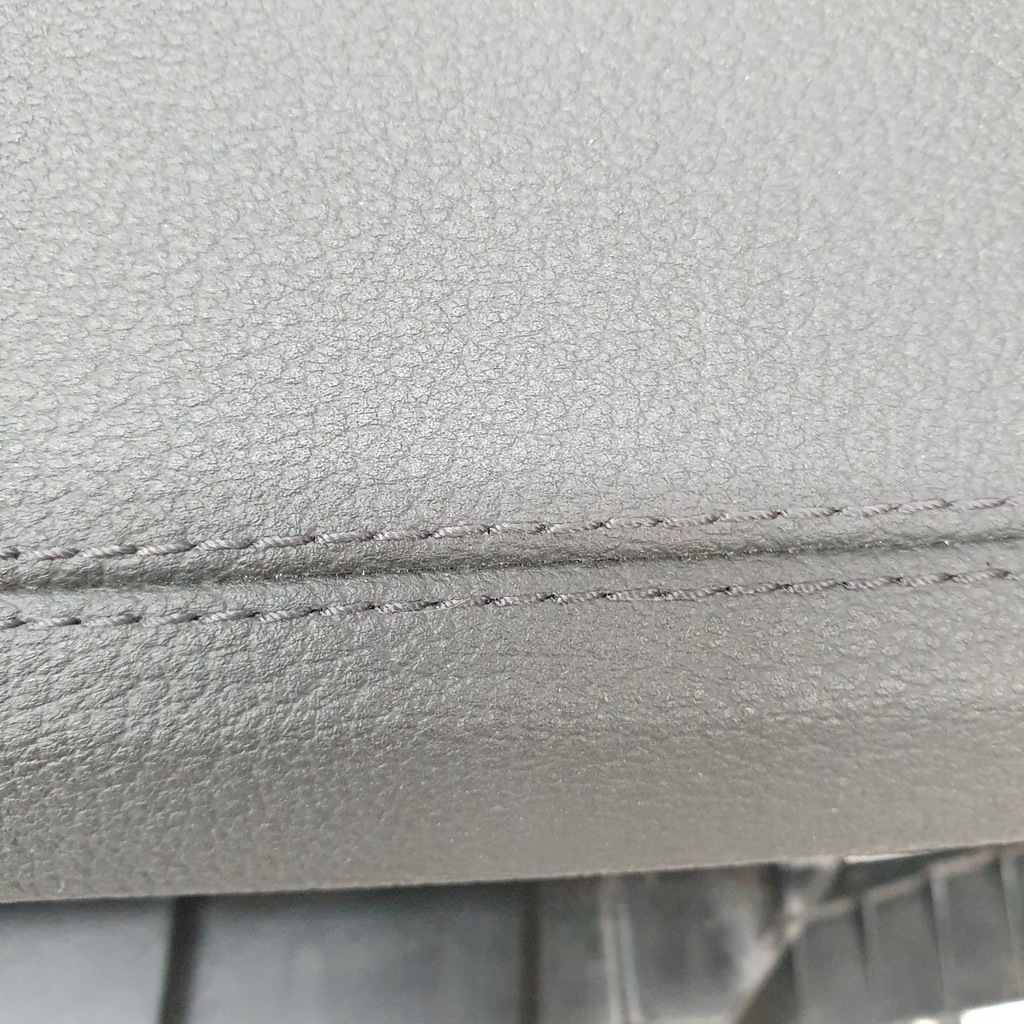 фото №6, Audi e-tron приборная панель консоль подушки безопасности ремни подушка безопасности audi e tron