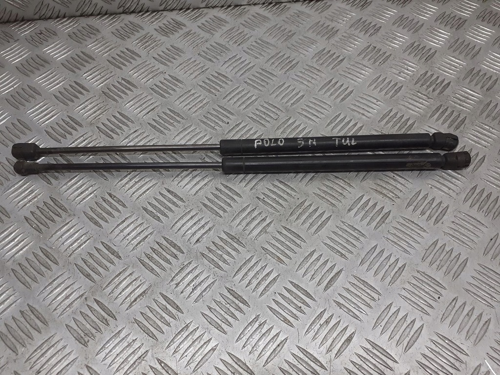 фото №1, Амортизаторы крышки задняя vw polo iv 9n