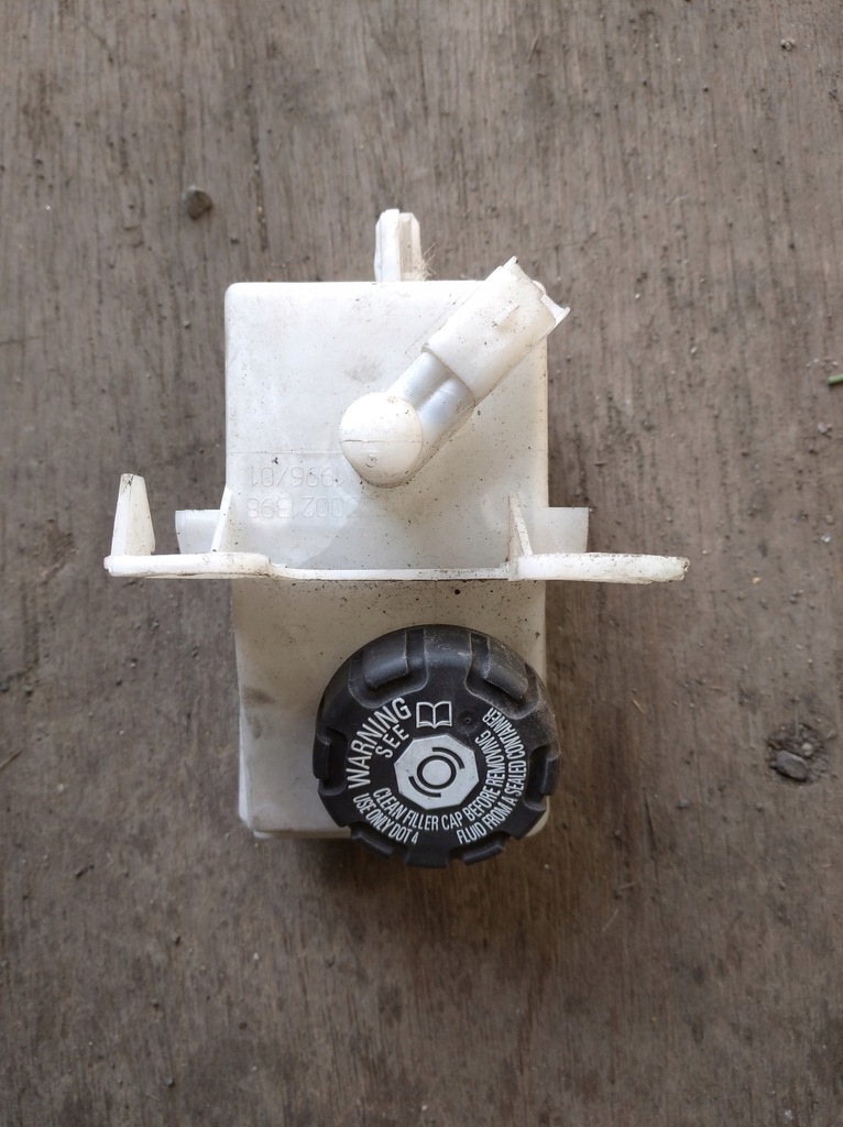 фото №1, Бачок жидкость тормозной espace iv 8200021398