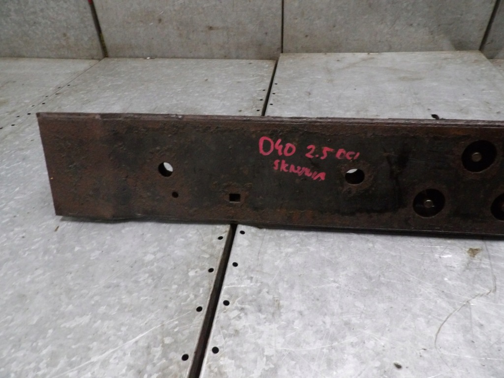 Nissan navara d40 2.5 dci підпора коробки передач подушка кронштейн Ціна