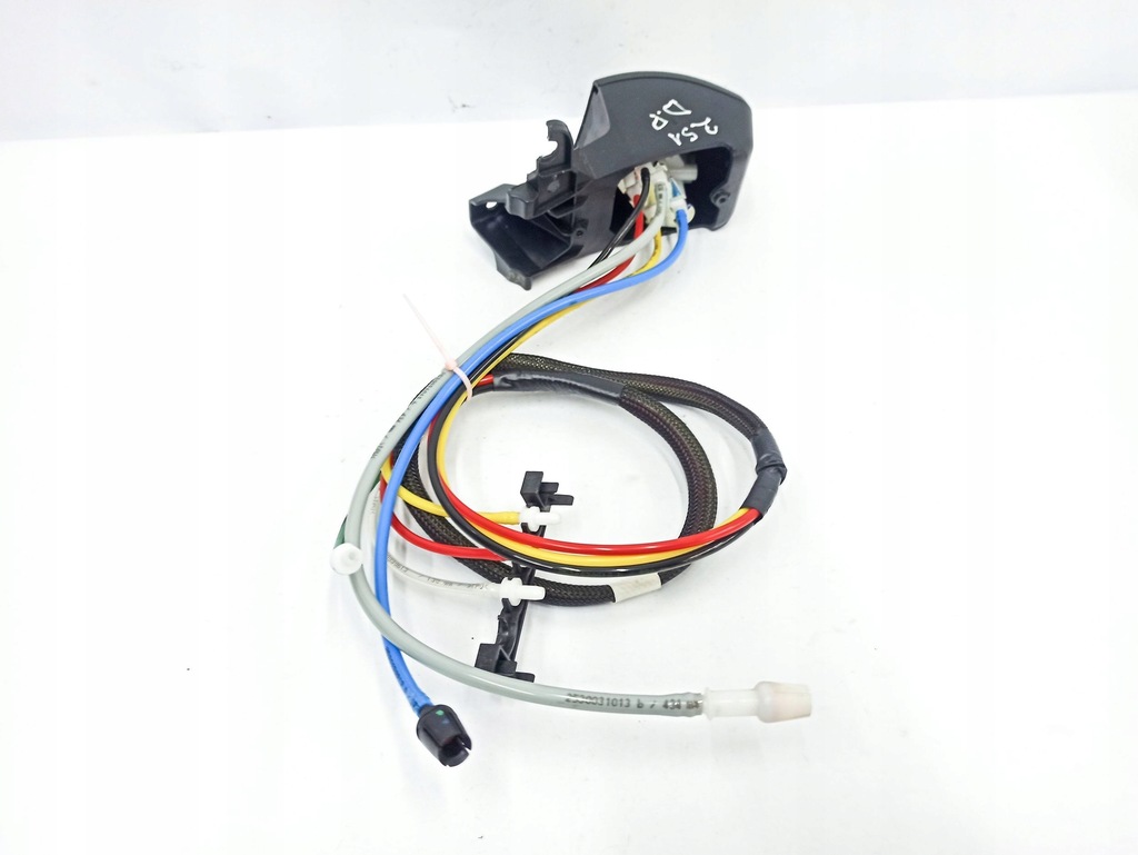 фото №9, Mercedes-benz r w251 2012 перед сторона права панелі керування, перемикач