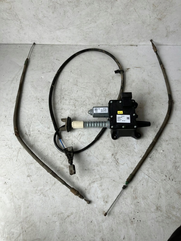 фото №1, Тормоз ручной тросы citroen ds5 9677589580