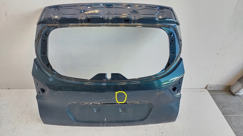 фото №1, Renault captur крышка багажника задняя