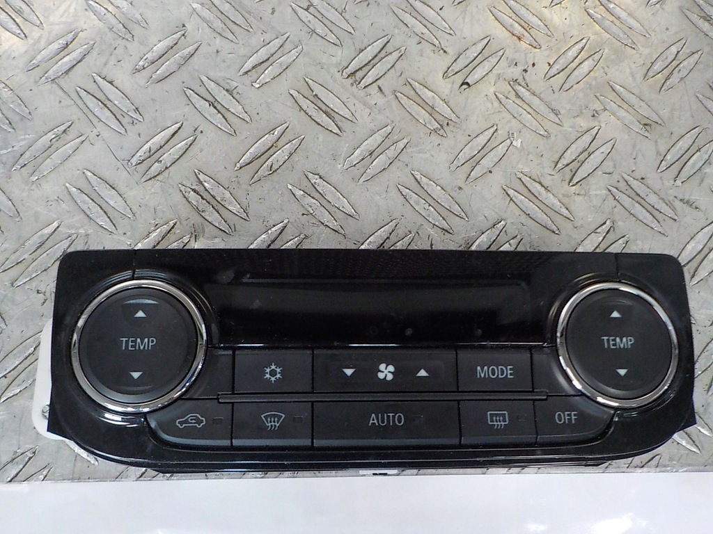 фото №1, Outlander iii 14-21 панель обдув